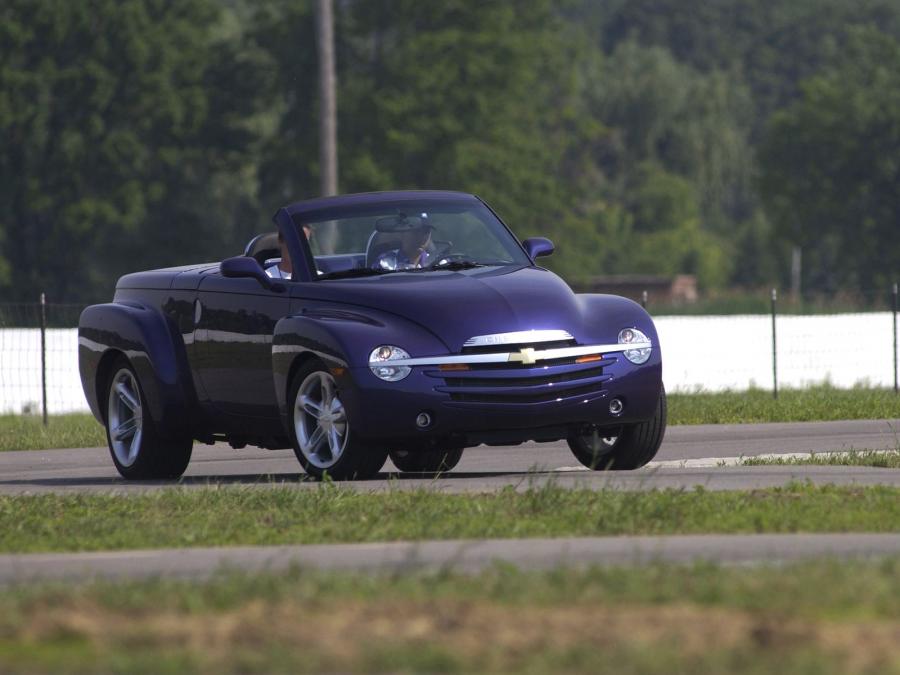  Chevrolet SSR 2003 года  (фото 17 из 27)